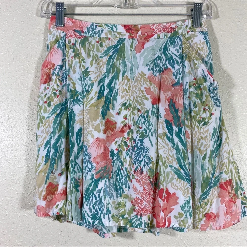 Old navy mini skirt XS Floral skirt Full A- line Pleated Pockets fully l…